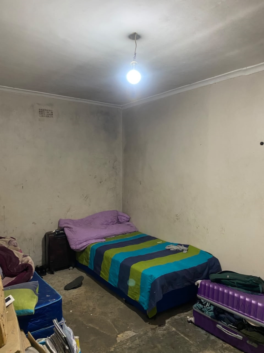3 Bedroom Property for Sale in Umrhabulo Triangle Western Cape